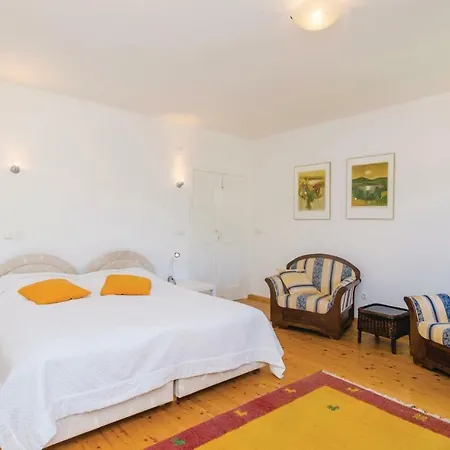 Three-bedroom Holiday In Zaton Mali Holiday home Zaton (Dubrovnik-Neretva)